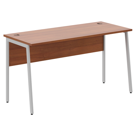 Стол офисный на металлокаркасе СП-3.1P серии Имаго-PLUS