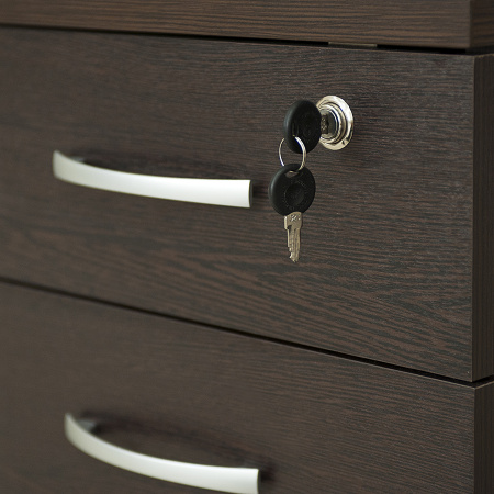 Тумба офисная 3 ящика с замком 83.10