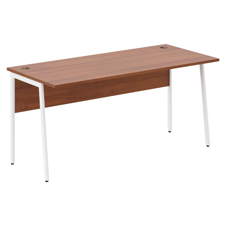 Стол офисный на металлокаркасе СП-4P серии Имаго-PLUS